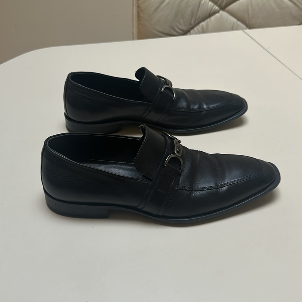 HUGO BOSS LEATHER LOAFERS WITH BRANDED HARDWARE TRIM Men's SIZE 6.5 - Picture 6 of 10